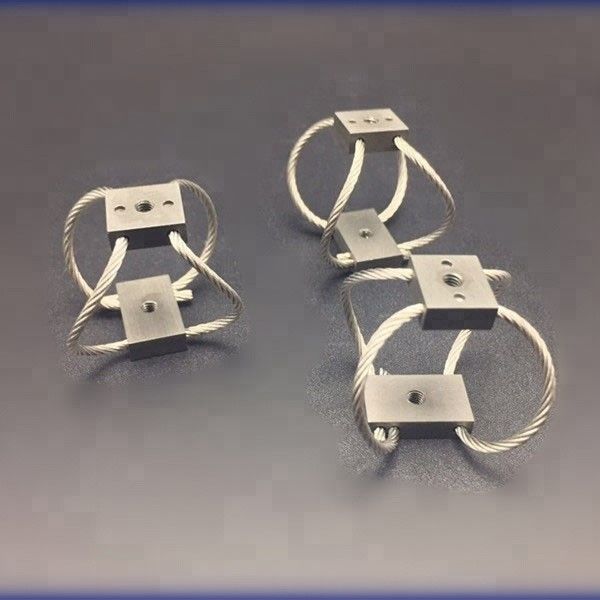 GR2-12D-A Compact Wire Rope Isolator สําหรับ UAV Camera Vibration Isolation Solution เครื่องแก้ไขความสั่นสะเทือน