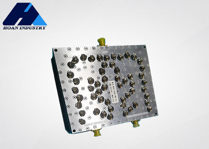 400 กรัม สีเอ็มเอ กันน้ํา แบนด์พาสฟิลเตอร์ 698-2700MHz Quadruple Frequency Diplexer Combiner